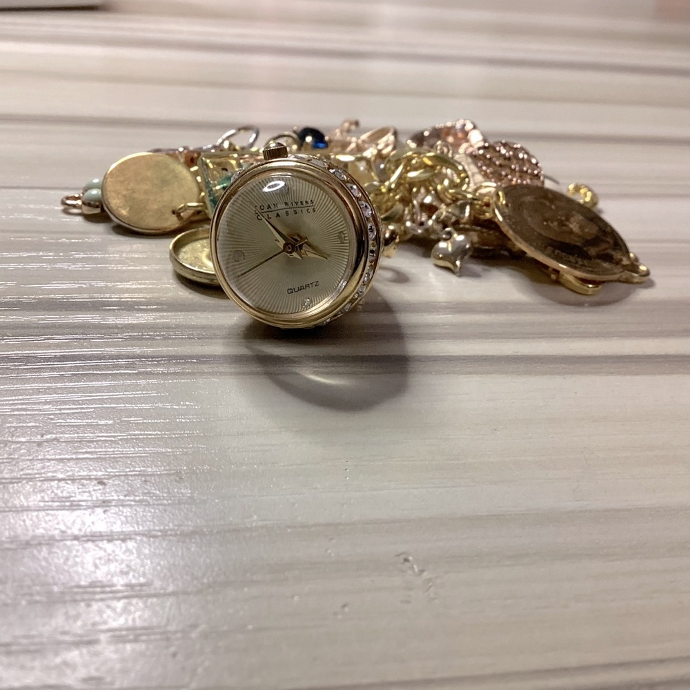 Charm bracelet